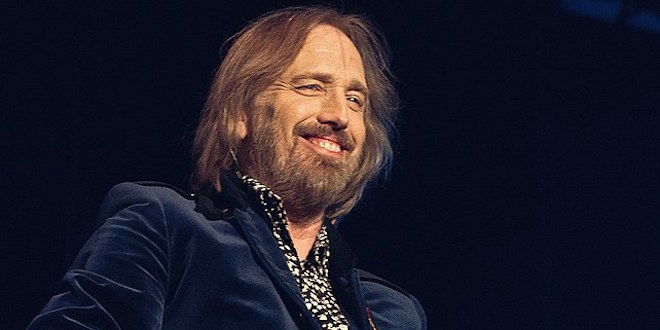 660_Petty_Live