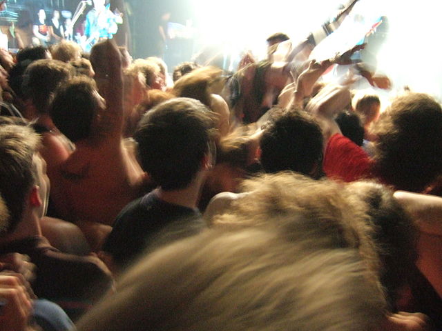 mosh-pit