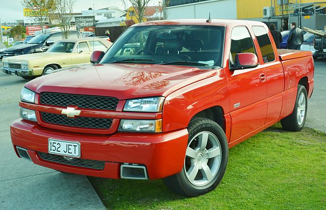 Chevrolet_Silverado_SS_(14203022268)